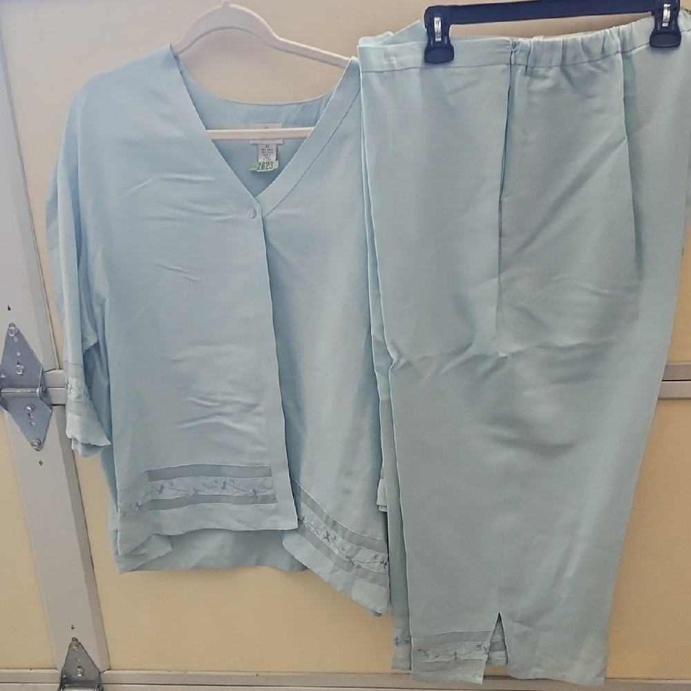 Women's Light Blue Two-Piece Pantsuit Set by